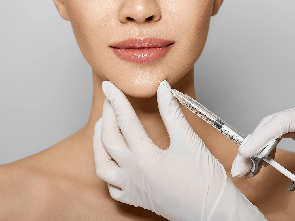 Are Fat Loss Injections an Effective Way to Tackle Stubborn Double
                                        Chin?