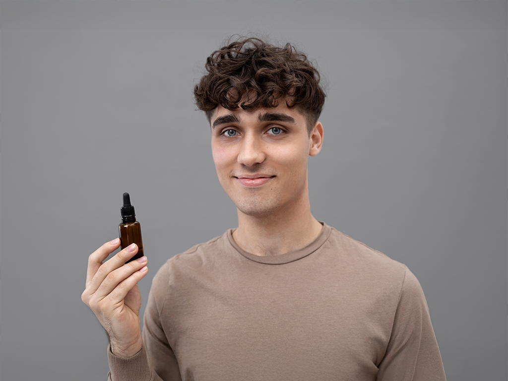 Do I Have to Use Minoxidil Lifelong? A Dermatologist Explains the Truth About Hair Regrowth for Men 