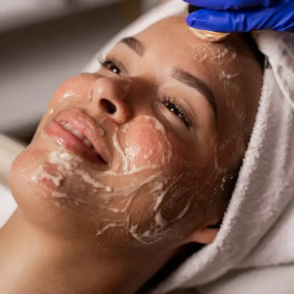 Anti-Pigmentation & Melasma Facials  Treatments at The Éterne Clinic