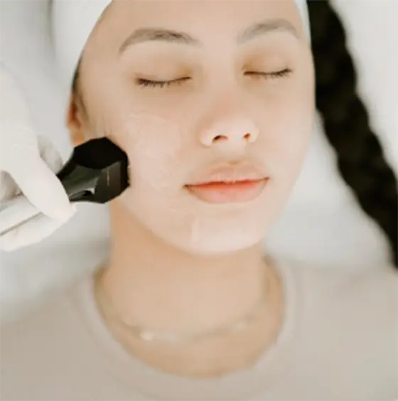 Double Chin
                                    Treatments at The Éterne Clinic